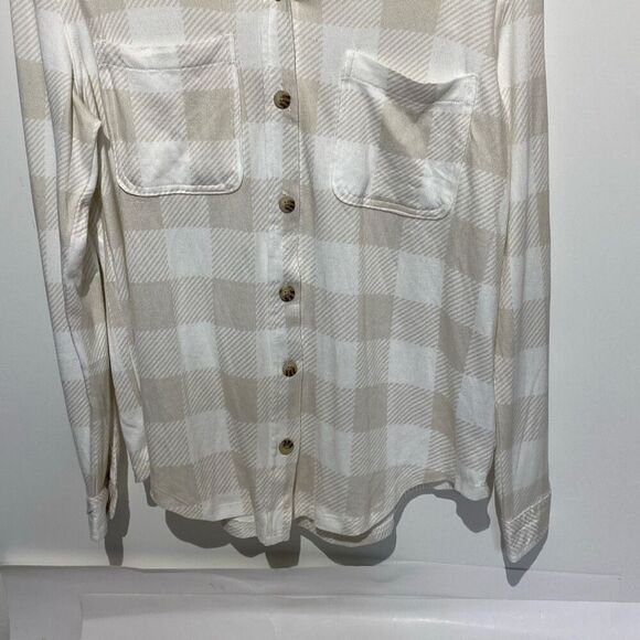 C&C California Women's Tan White Plaid Long Sleeve Button Up Shirt Medium NWT - Picture 2 of 10
